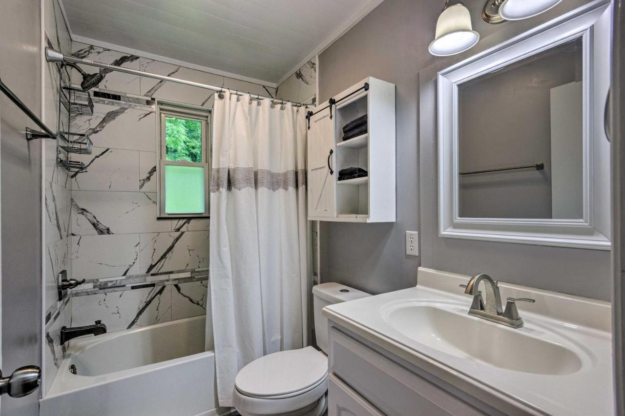 Quiet Asheville Home Near Appalachian Trail And Dtwn Exterior photo